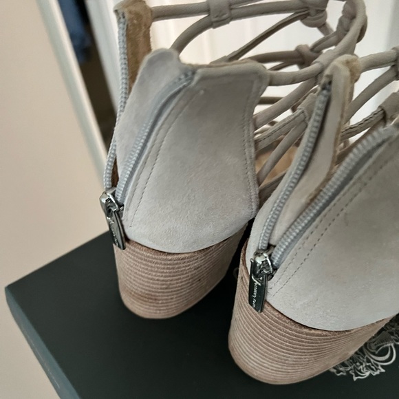 VINCE Camuto sandals - Picture 4 of 6